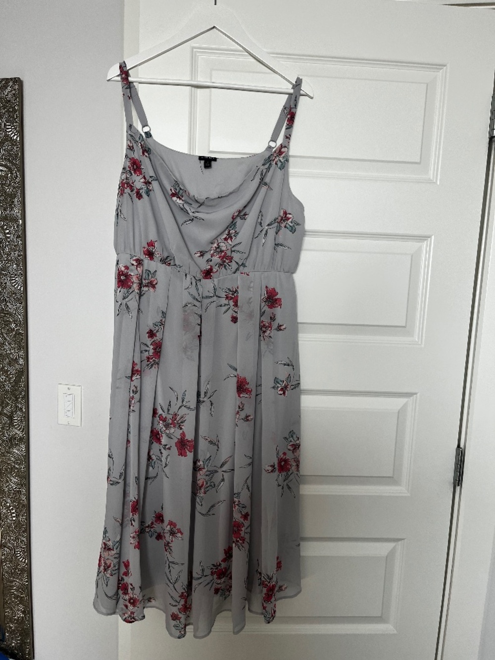 Torrid size 1 chiffon midi dress